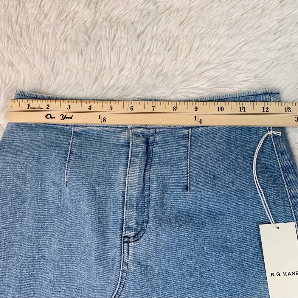 R.G. Kane Raw Hem Cut out Denim Skirt high rise straight‎ a-line